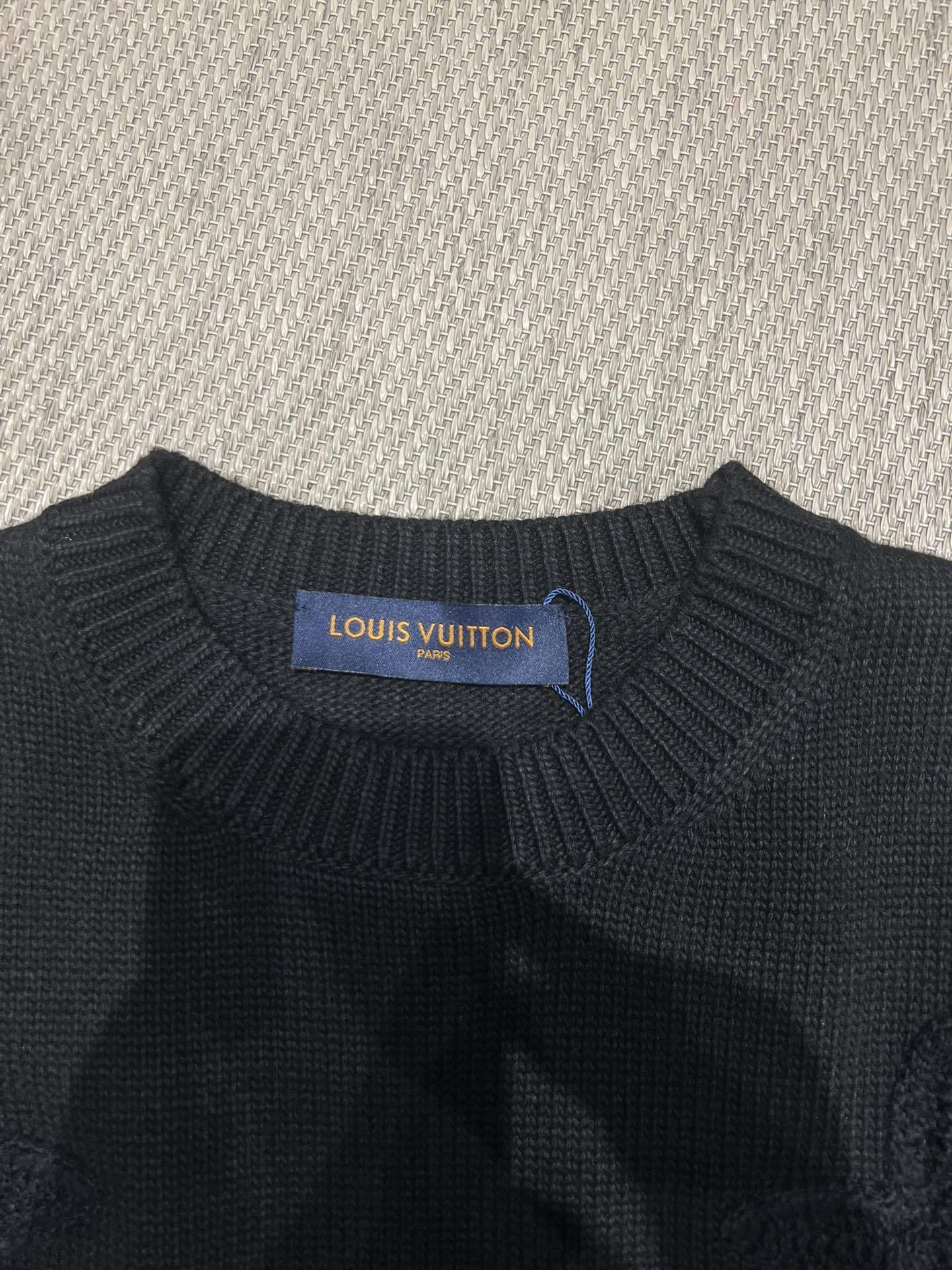 wg.luxury -- 8V Monogram wool oversized item:E-F140L1925H